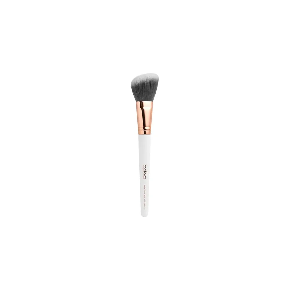 Topface Пензлик для контурингу Professional Make-UP