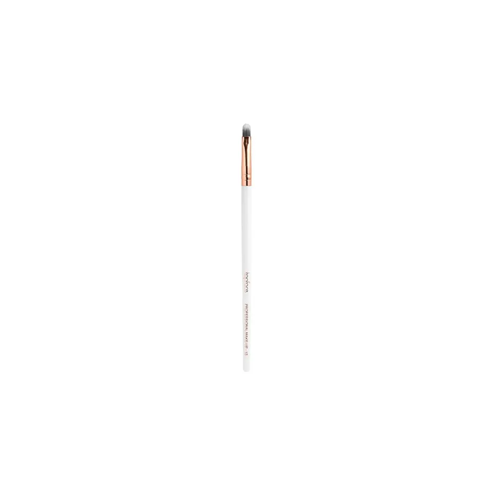Topface Пензлик для дрібних деталей Professional Make-UP
