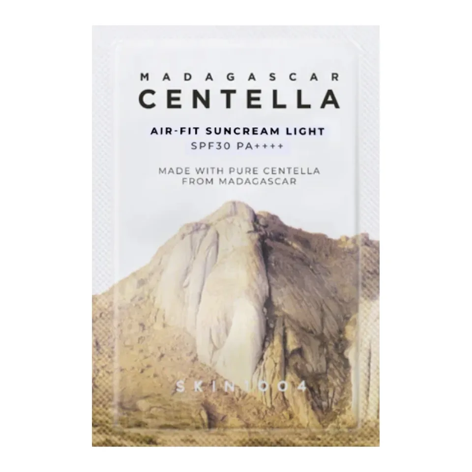 SKIN1004 Madagascar Centella Air-Fit Suncream Light SPF30 PA++++ (Sachet) Об’єм не уточнено