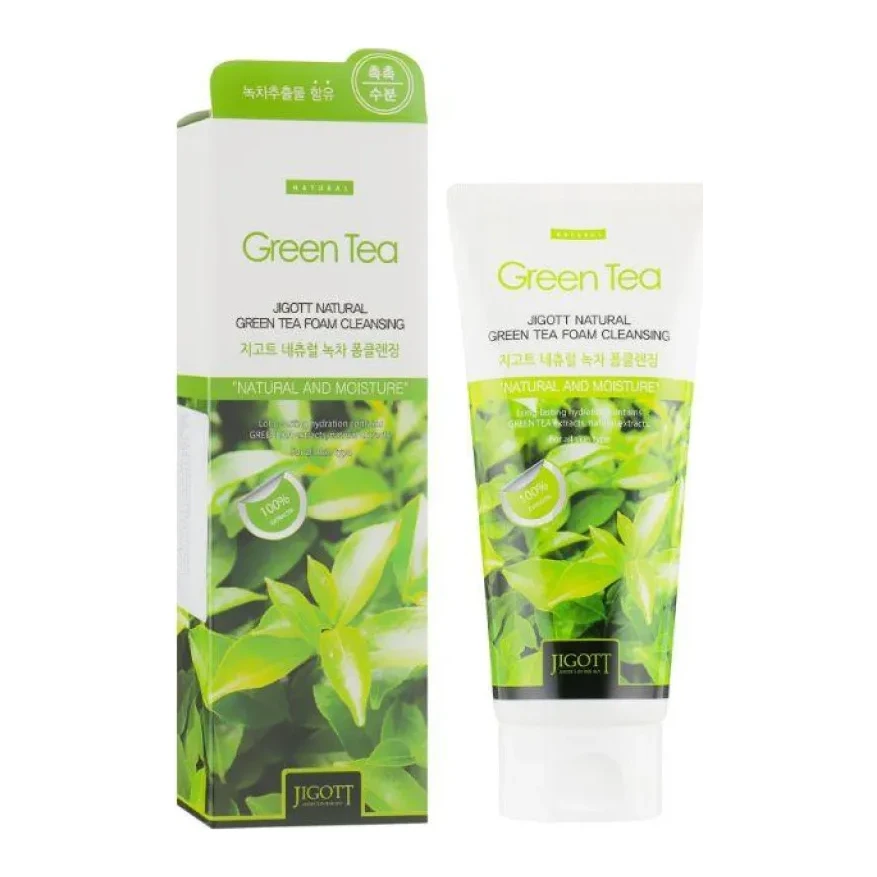 Jigott NATURAL GREEN TEA FOAM CLEANSING 180 мл