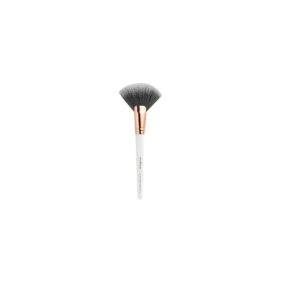 Topface Пензлик для хайлайтера Professional Make-UP