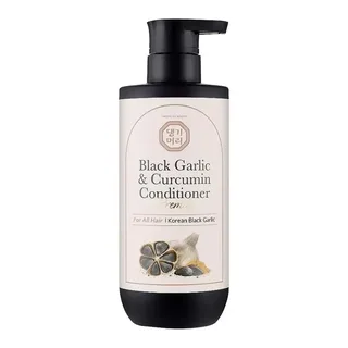 Daeng Gi Meo Ri Black Garlic and Curcumin treatment